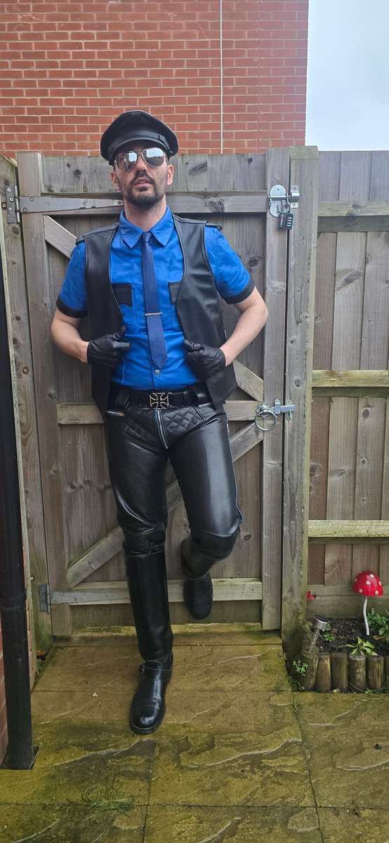 latexleatherlad's tweet photo. My wallet is looking empty f@gs. Which pathetic boy is going to fill it up. I don't have all day. Do what you were born to do. Work for a real man.
https://t.co/rIlEVTNx2m
https://t.co/mOAOYFqmdC
#gaycashdom #findom #gayfindom #cashsub #gaycashsub #gayfinsub #finsub #cashdom https://t.co/KFvLWLGzpH