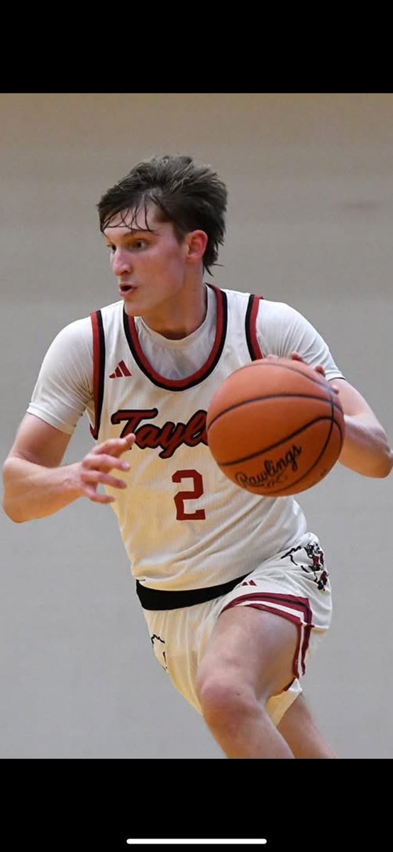 Lisa Lyons tweet media