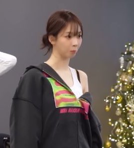 Eleanor. (@ukarinaz) on Twitter photo 