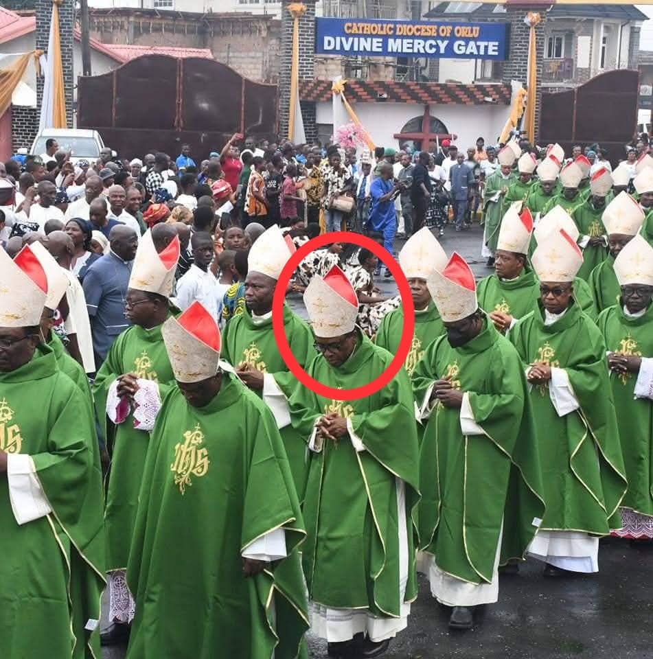Ugandan Catholics Online tweet media