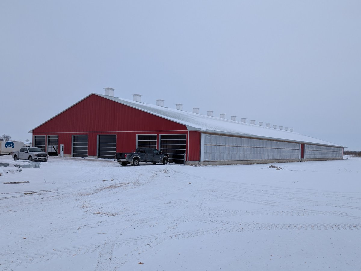 The final structural review is completed on this new robotic freestall barn for Delfia Farms! It won't be long until FGC has completed the finishing touches.  Congrats to all on the success of this project &amp; best wishes for move in day!
#roboticdairy #sitereview #engineering