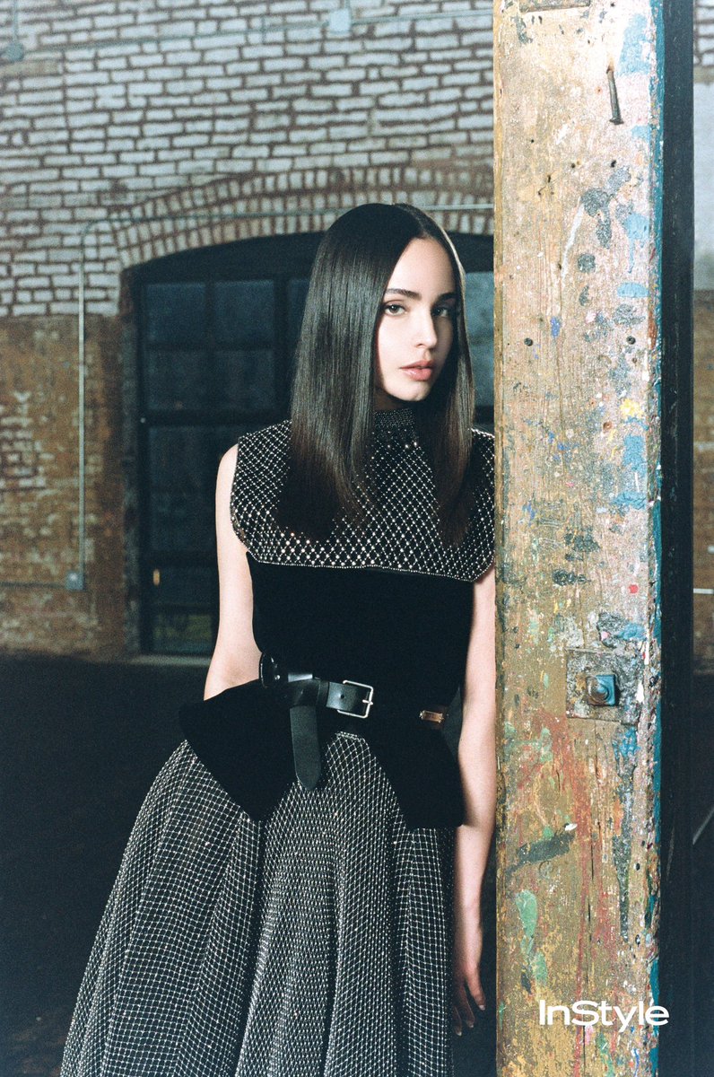SofiaCarson's tweet photo. I love you @InStyleMexico 🤍 https://t.co/GSK7dGM0Sk