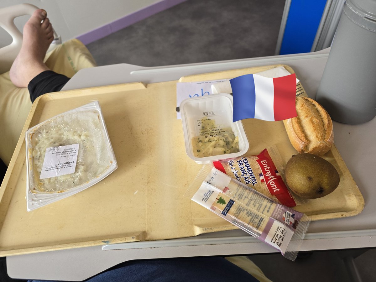jon_delorraine's tweet photo. Cher tous.
Notre ami @Raoulvol est à l'hôpital et @Deliveroo_FR n'a pas livré sa commande et refuse de le rembourser.

Pouvez-vous rendre cela visible ?
Il avait commandé car les repas dans les hôpitaux français sont scandaleux. https://t.co/6OQPIHI6T1