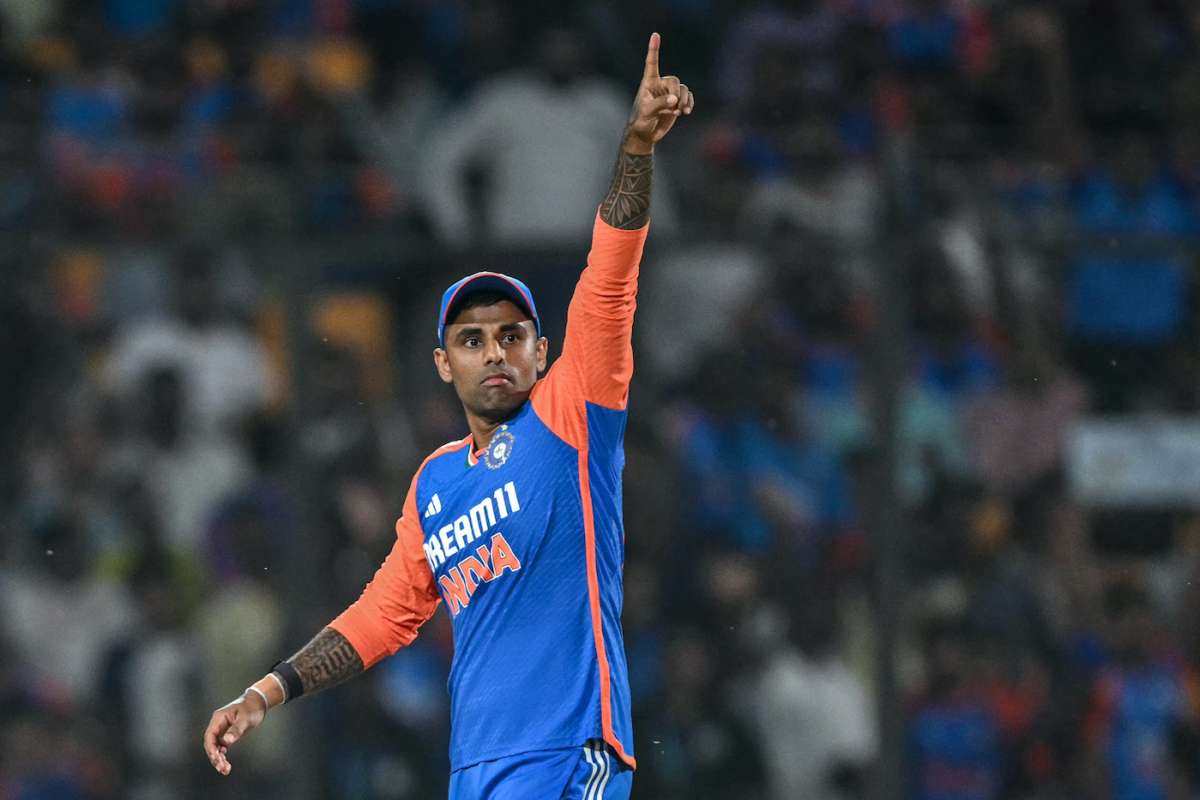 CricCrazyJohns's tweet photo. Most wins as Indian Captain in T20I:

Rohit - 50 wins (62 matches)
Dhoni - 42 wins (72 matches)
Kohli - 32 wins (50 matches)
Surya - 17* wins (21 matches)

THIS SURYAKUMAR YADAV ERA AS A CAPTAIN...!!!! https://t.co/t2ysXlVsDz