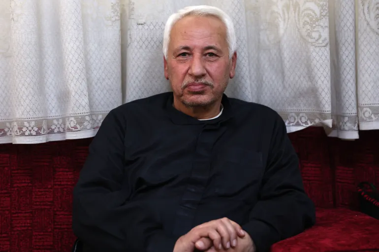 43 Yıl Sonra Hama Katliamının Hikayesi

📌 Esed rejiminin yıkılmasıyla birlikte, Hama katliamı gibi bir zamanlar tabu olan konular 43 yıl sonra Suriyeliler tarafından anlatılabiliyor.

📌 Hayan Hadid, 1982 Şubat'ında, Hama'da, Hafız Esed döneminde bir katliama tanık oldu. O zaman