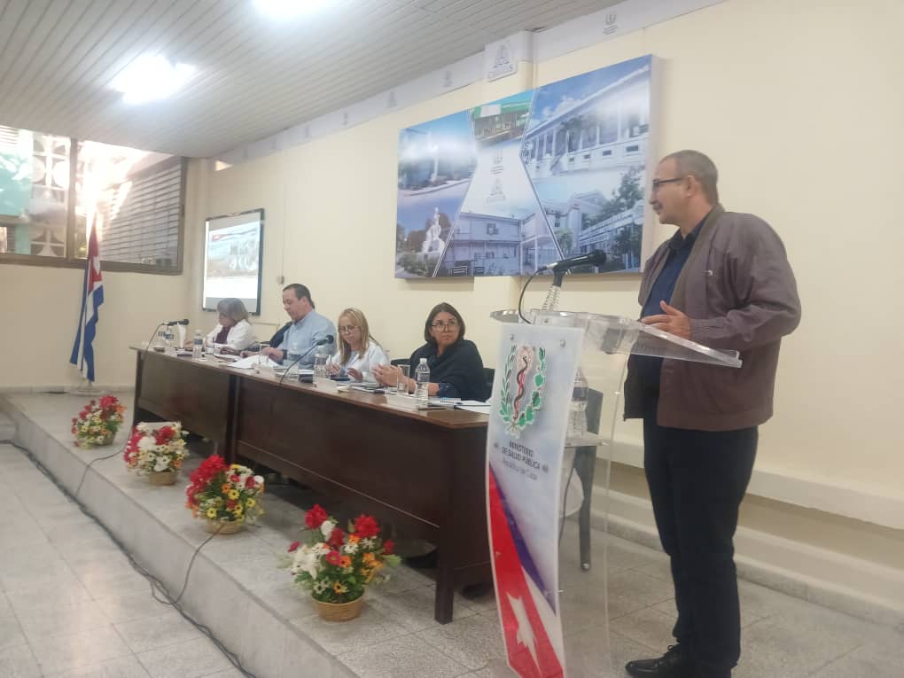 El Viceministro de Salud Pública en el Balance anual sector. 
*La Atención al Programa Materno Infantil máxima prioridad de nuestro gobierno
*La calidad en la atención médica debe Caracterizar todas las acciones en el 2025
#Cienfuegos Por Más Victoria
#Cienfuegos Por La Salud