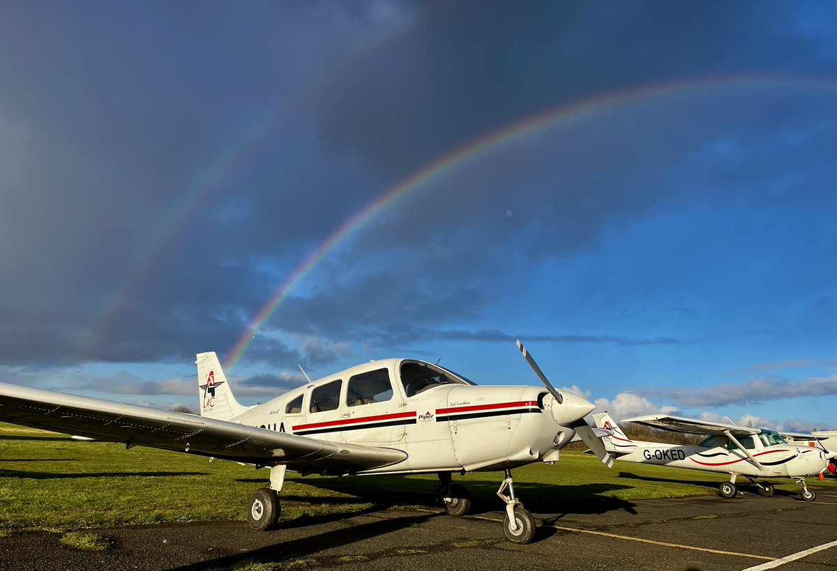 AviationAddiction tweet media