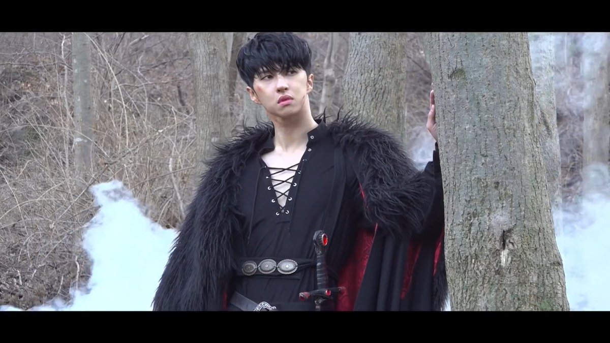 VIXX tv hourly tweet media