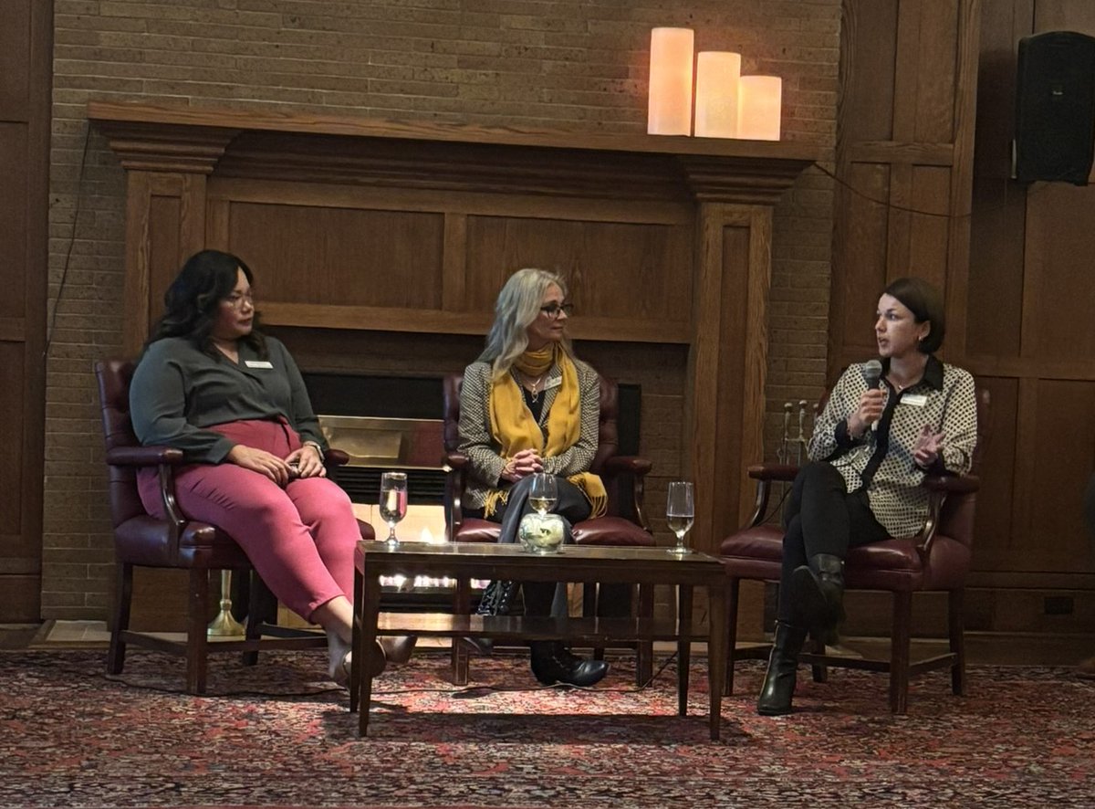 Templeman LLP Associate Mary Alfredsson spoke at the Quinte Women in Business event this past Tuesday. The panel highlighted strategies for taking your business to the next level in terms of growth and professionalism.