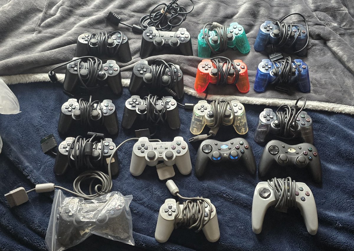 HostsServer's tweet image. Keep them coming!