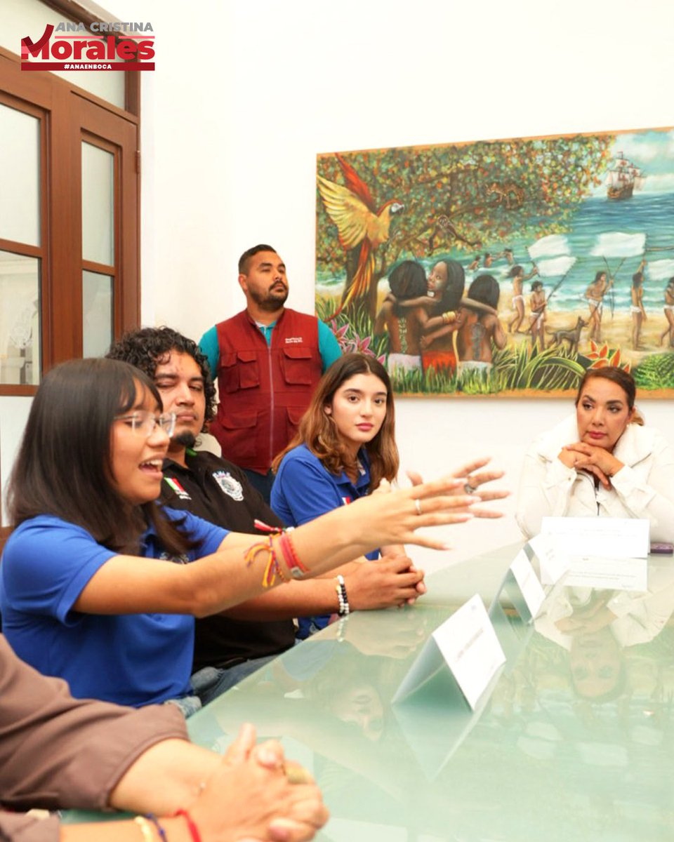 anacrismv's tweet photo. Alumnos y docentes del CETMAR 07 Veracruz, quienes pusieron en alto el nombre de nuestro estado al obtener el primer lugar en los Premios Zayed a la Sostenibilidad 2025 en Dubái 🌎✨

¡Felicidades por este gran logro! 👏🏽💙

#PorAmorABoca #OrgulloVeracruzano #AnaEnBoca https://t.co/FtZYeqRsBT