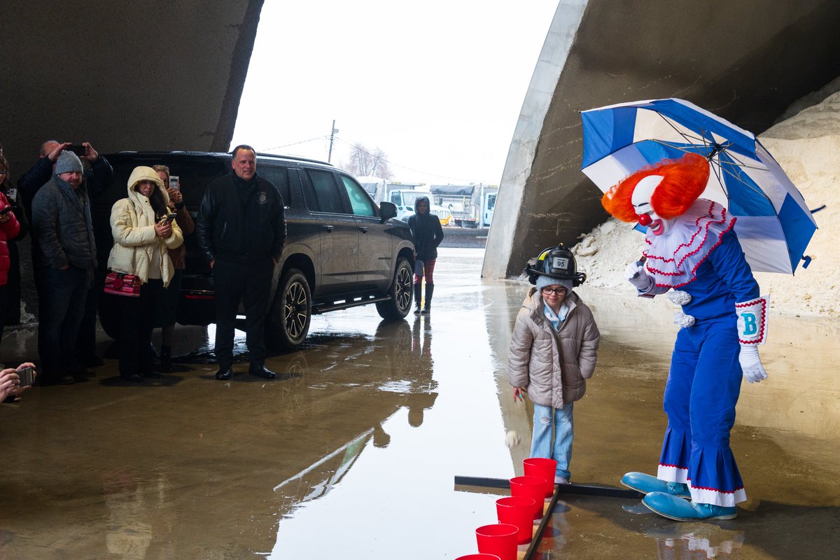 Chicago Department of Streets and Sanitation tweet media