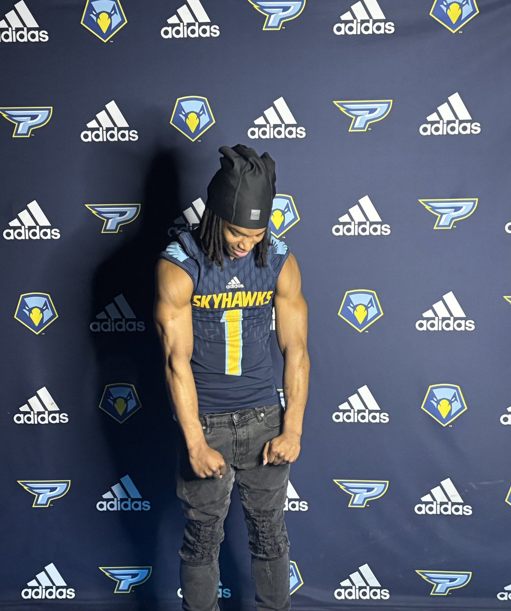 bentavious Reviere (@jbird1919) on Twitter photo Pulled up to POINT UNIVERSITY empty,
Left with the Oโผ๏ธ
@CoachFosterUL <a href="/coachzeiders/">Trevor Zeiders</a> <a href="/PointFootball/">Point University Football</a> <a href="/RecruitGeorgia/">Recruit Georgia</a> Pulled up to POINT UNIVERSITY empty,
Left with the Oโผ๏ธ
@CoachFosterUL <a href="/coachzeiders/">Trevor Zeiders</a> <a href="/PointFootball/">Point University Football</a> <a href="/RecruitGeorgia/">Recruit Georgia</a>