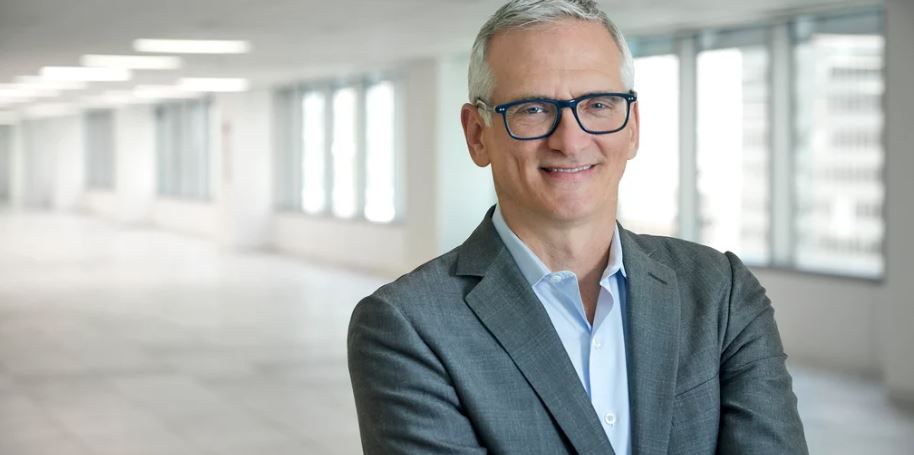 .<a href="/Ocient/">Ocient</a>, the data analytics software solutions company led by our board member Chris Gladwin, is teaming up with chipmaker AMD to help meet the increasing demands of #AI and data analytics. 👏 

More in <a href="/CrainsChicago/">Crain's Chicago Business</a>: bit.ly/4jFFrpv