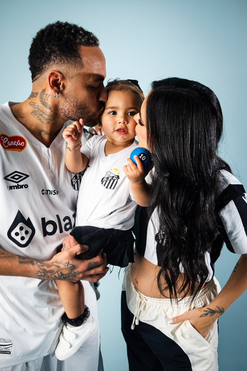 Neymar, Bruna e Mavie. ❤️