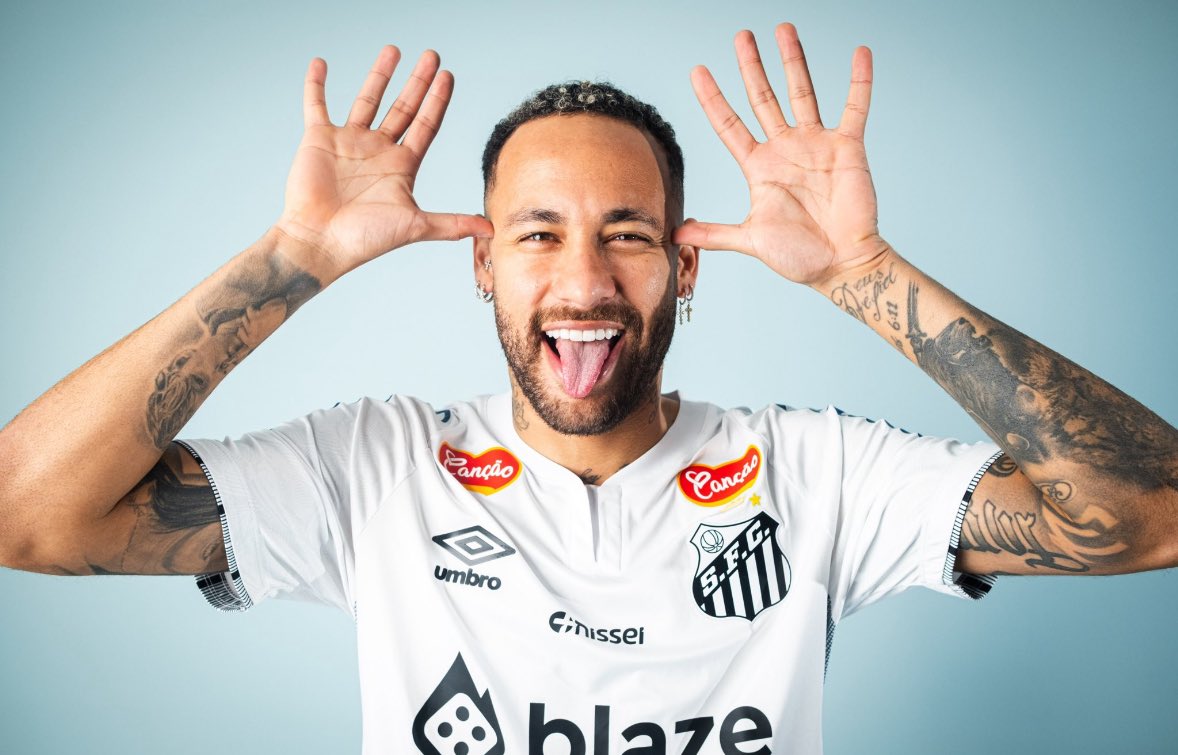 🚨With the signing of Neymar, experts are predicting that both happiness measurements and pregnancy rates are expected to increase in Santos, Brasil over the next 2 weeks. 

(via; <a href="/globosport/">Globosport</a>)