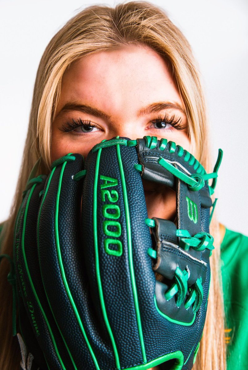 🚨 ROSTER ALERT 🚨 

We are so thrilled to welcome 2026 Notre Dame ☘️ commit RHP <a href="/FMontgomery2026/">Finley Montgomery</a> (Lantana, TX) to the Mojo-Lewis family! Fin attends Guyer HS in Denton, TX and has been with a great org in Texas Glory for years. We are honored and blessed that she has chosen to