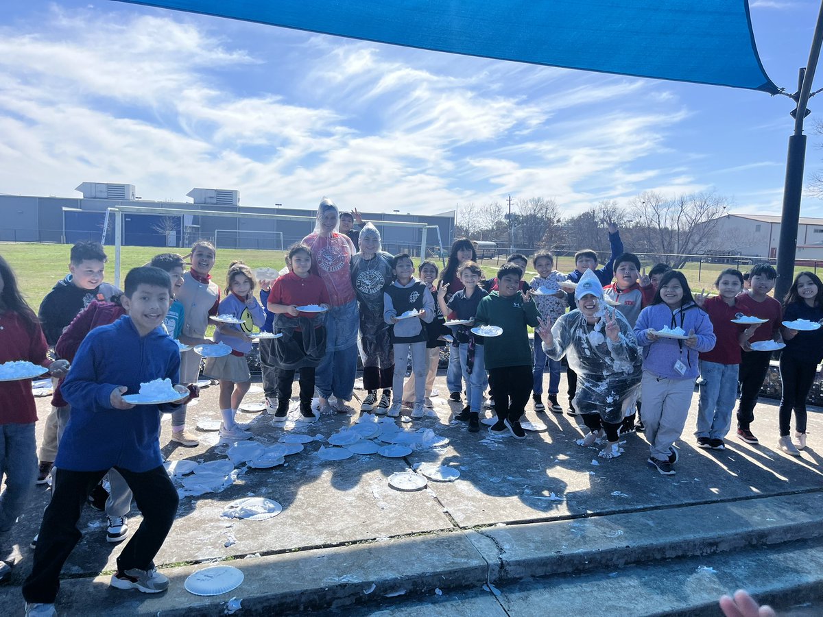 Parisa Behzadi tweet media