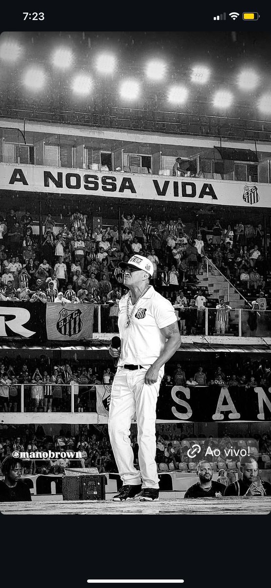 Aura pra caralho.

Representatividade. Essência. Ideologia. 

É o Santos.