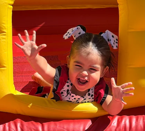 TheTimeTaxi's tweet photo. Our Dalmatian Barrettes stay in!
https://t.co/rT4nWsslku

#101daysofschool #100daysofschool #dalmatian #Kindergarten #wiseshopper #thetimetaxi https://t.co/j4KZEtWYhi