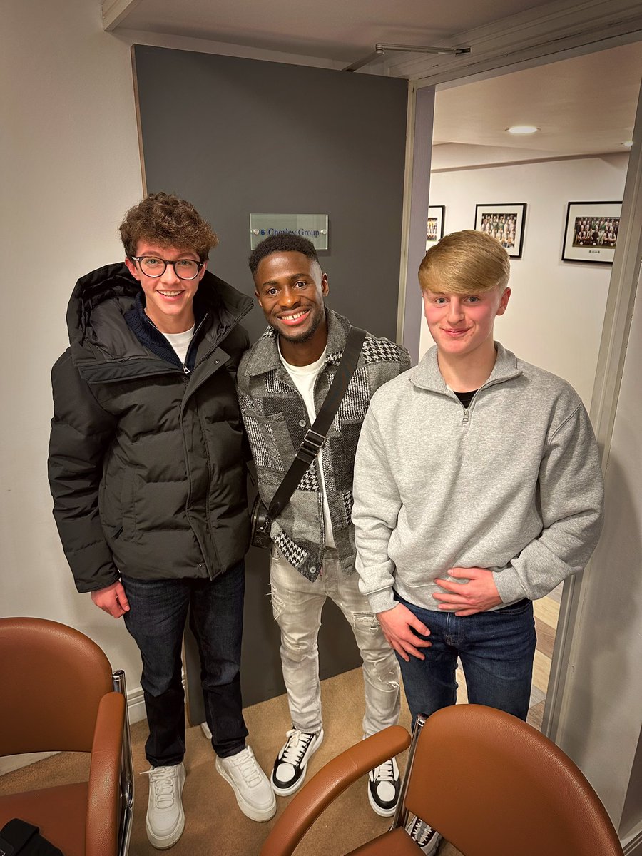 Big man Augustus.  Welcome to the party 🌹💙🤍 🇸🇱