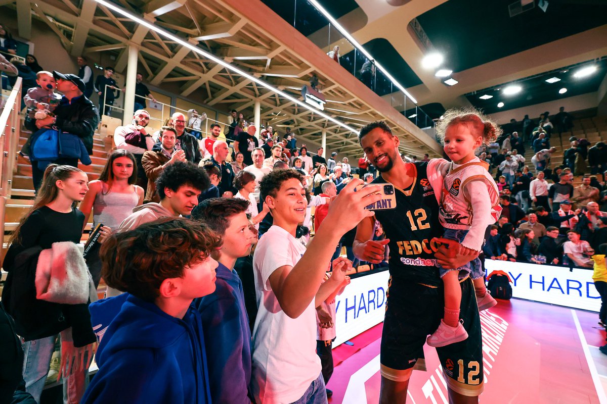 🗣 𝐁𝐈𝐆 𝐖𝐈𝐍 𝐌𝐎𝐎𝐃 ❤️‍🔥🔛

#RocaTeam #DagheMunegu #EveryGameMatters