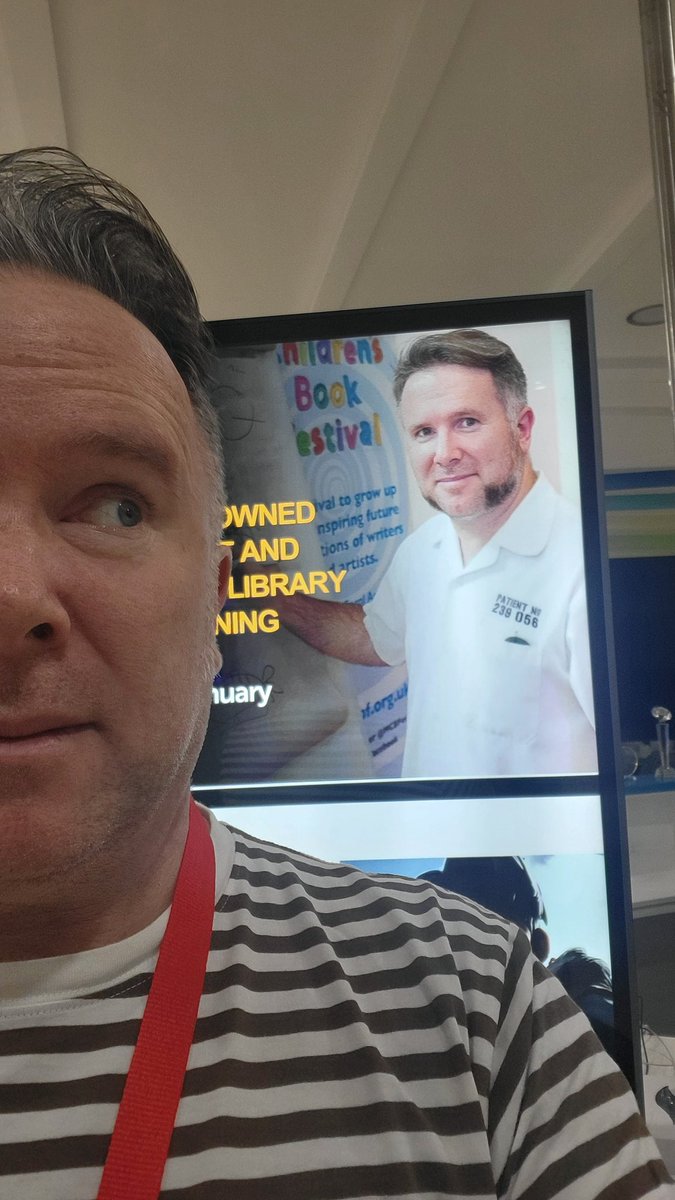 CurtisJobling's tweet photo. Heading home after a fabulous week of international school visits. Huge thanks to @SouthViewSchool and @ReachBSchool for hosting me and providing me with hordes of giddy children to entertain. I'm already looking forward to returning and sharing more toons and tales with you. https://t.co/Mkq23vJjTB