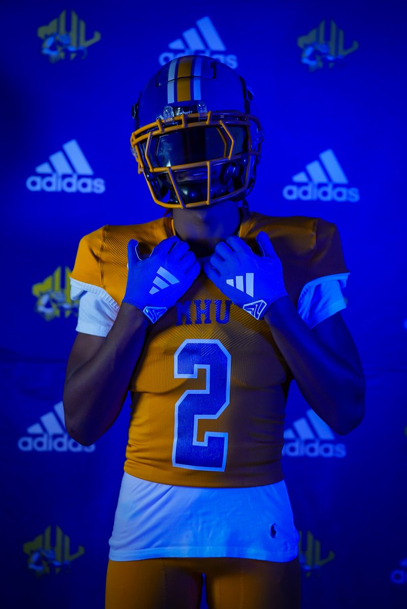 HasaniJ2's tweet photo. Thank you to @MarsHill_FB for an awesome official visit @NorthJacksonFB @coachclayisbell @Coach_Blev @CoachTRob17 https://t.co/SPQSe3CCFJ