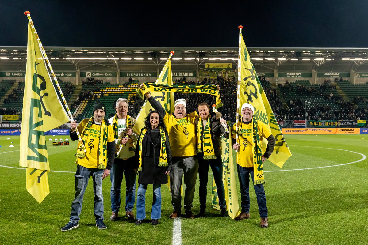 Om exact 19.05, presenteerde een groep supporters het lied "Hagenezen dat zijn wij".

#ADO120jaar #ADOfce