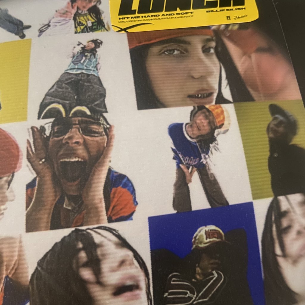 HARBORMYSELF's tweet photo. GIVEAWAY! 🎲⭐️💛

BST! I’m giving away one unofficial ‘LUNCH’ 7” inch vinyl to one of youuuu! I designed and got this pressed for fun but I also want one of you to have it :)

All you gotta do is:
• follow me
• follow @/cahrlota2 on instagram
• rt &amp; reply to this tweet https://t.co/rH5FW135mG
