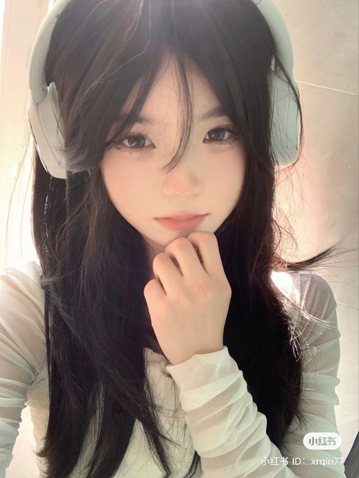 Emilia (@emilia151151) on Twitter photo 