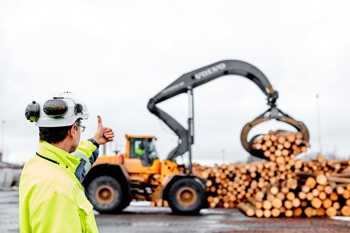 UPM Timberin ja Teollisuusliiton (<a href="/finindustrial/">Teollisuusliitto</a>) välille on syntynyt työehtosopimusneuvotteluissa neuvottelutulos, ja sunnuntaille alkavaksi kaavailtu työtaistelu peruuntuu. 👍