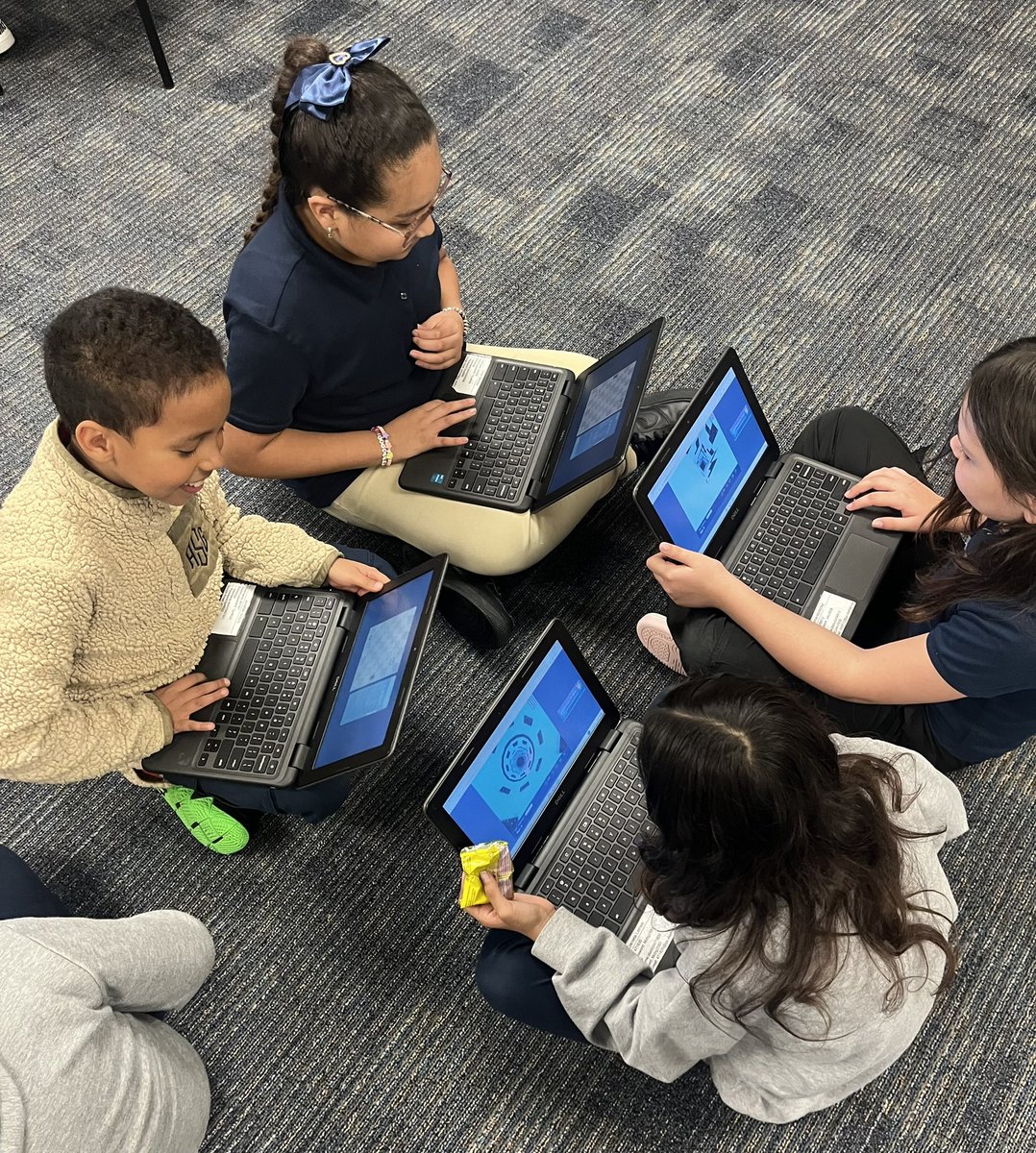Kennedy’s 3rd &amp; 4th graders who passed at least two reading or math i-Ready lessons per week during the second marking period earned a tech game party with snacks! We’re building a strong foundation one lesson at a time! 🤓<a href="/KennedyCougs/">Kennedy Elementary</a> <a href="/AliefISD/">Alief ISD</a>