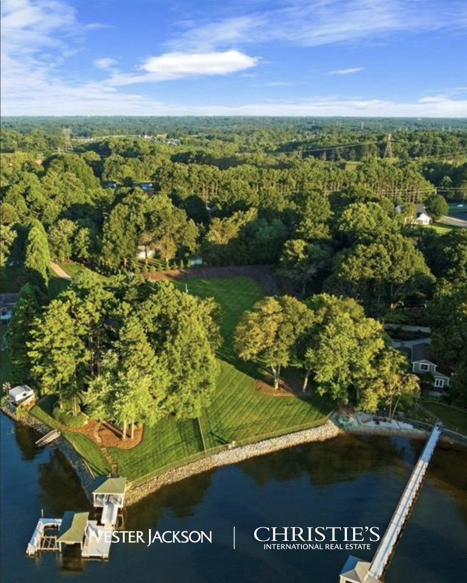 ijlori's tweet photo. Amazing 1.73-acre waterfront lot on LKN's South End, just minutes from Birkdale! Enjoy miles of long-range views, privacy with a landscaped berm, full fencing, and a motorized gate. 

15919 Sunset Drive, Huntersville, NC
$2.3 M | 1.71 Acres
Listed by Lori Ivester Jackson https://t.co/znYzrlJHgU