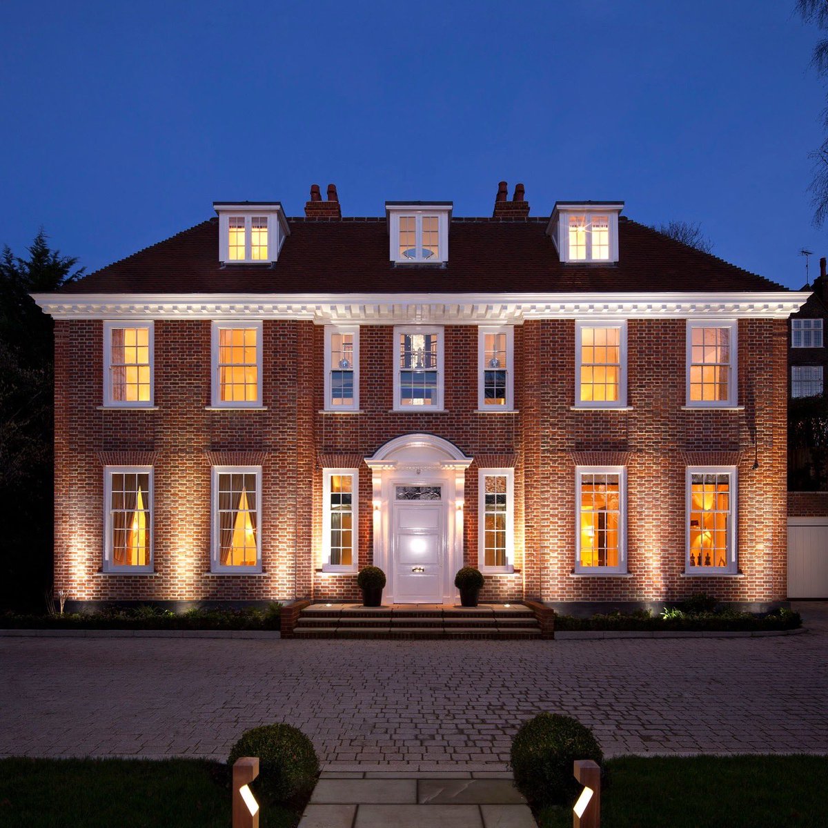 Jeremy Fine Property tweet media