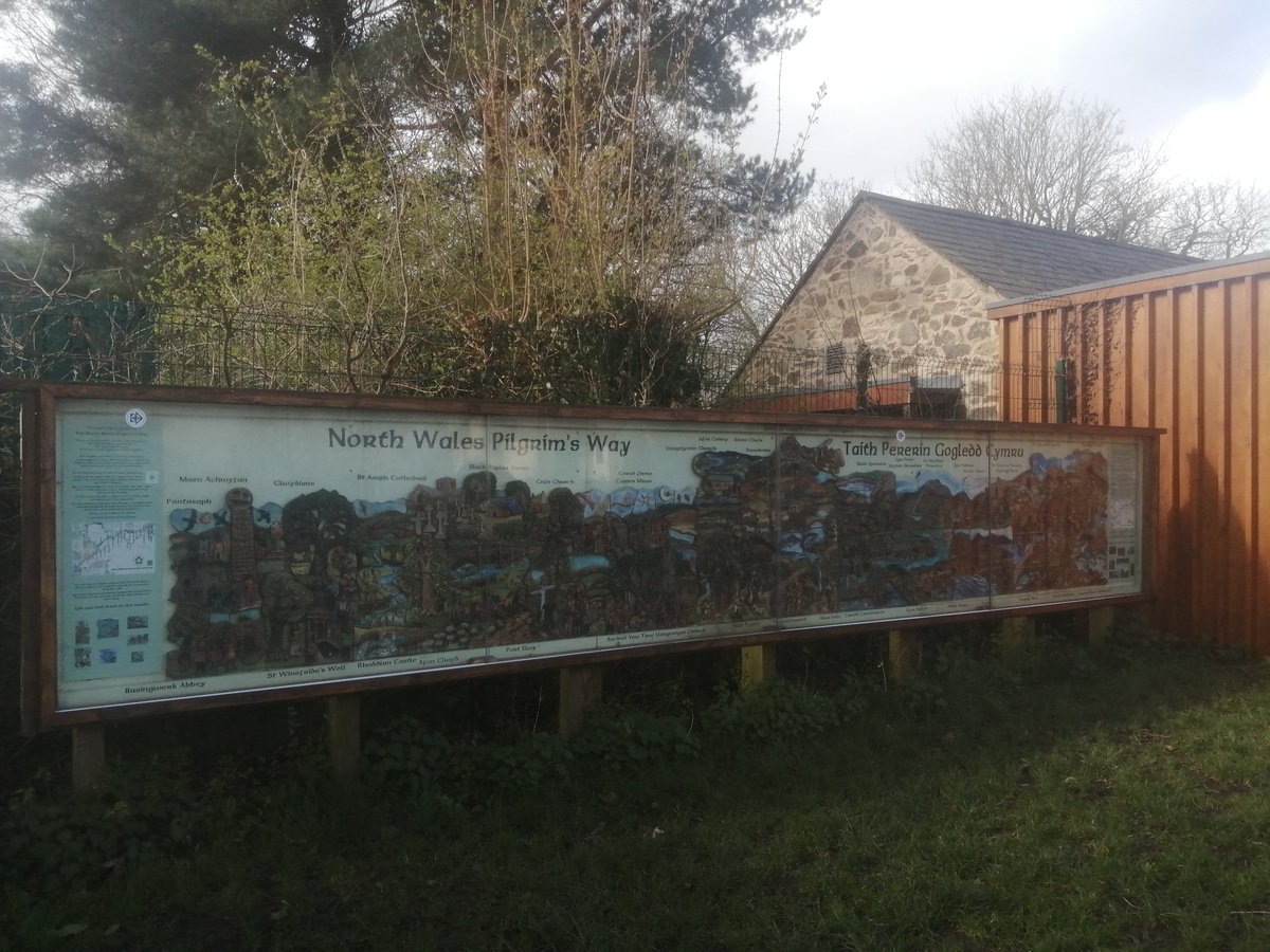 greenfieldvally's tweet image. Did you walk the pilgrims trail last year? We would love to see your photos of your adventure. 

Remember our visitor centre stocks passports, maps and guidebooks for the trail. 

Our visitor centre is open Thursdays 10.00 - 16.00 

#Pilgrimsway #GreenfieldValley #NorthWaleswalks