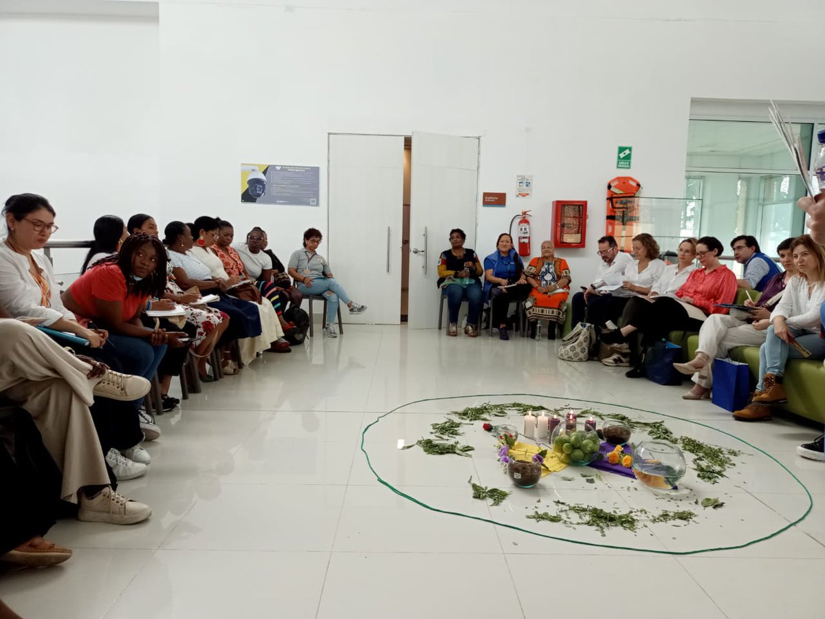 El 29 de enero la Ruta regional Chocó, participó en el conversatorio “Comadreando la igualdad: El Chocó que sueñan las mujeres”. Espacio convocado por ONU Mujeres Colombia en el municipio de Quibdó para conversar con organizaciones de mujeres representativas del departamento,