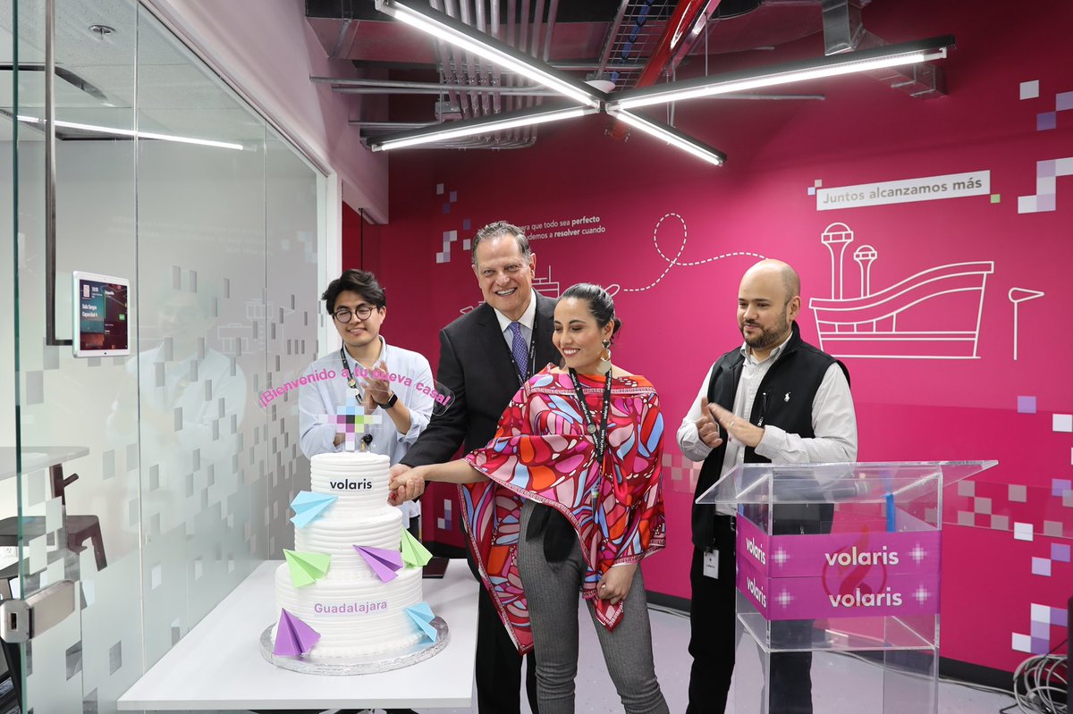 kikebeltranena's tweet photo. Inauguramos nuestras nuevas oficinas en el @AeropuertoGDL , consolidando nuestra posición  como la aerolínea líder del destino. 

Guadalajara es un pilar clave para @viajaVolaris y con esta apertura seguimos impulsando la conectividad, la innovación y el desarrollo de la región. 

Seguimos desafiando los límites de la aviación para hacer que más personas viajen, con las mejores tarifas y el mejor servicio. ¡Guadalajara, seguimos creciendo juntos!