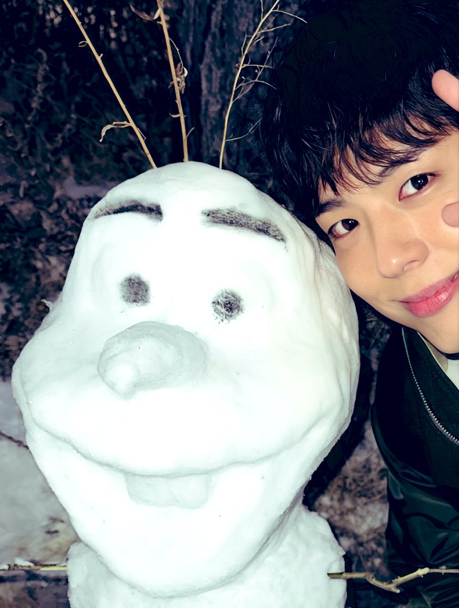 #ParkBoGum
<a href="/BOGUMMY/">박보검</a>
私も載せさせてください。
真夜中にオラフが似合い過ぎる
disneyとbogummy夢をくれるところが繋がる
