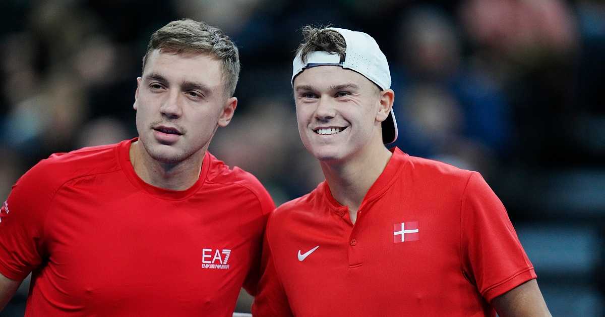 Hamad Medjedovic defeats #12 Holger Rune 2-6, 6-3, 6-1 for one of the biggest wins of his career.

In great form after a couple of great weeks in Portugal (top 100 debut and a title).

Denmark 0-2 Serbia after day 1, which is a surprise as SRB doesn't have Djokovic.