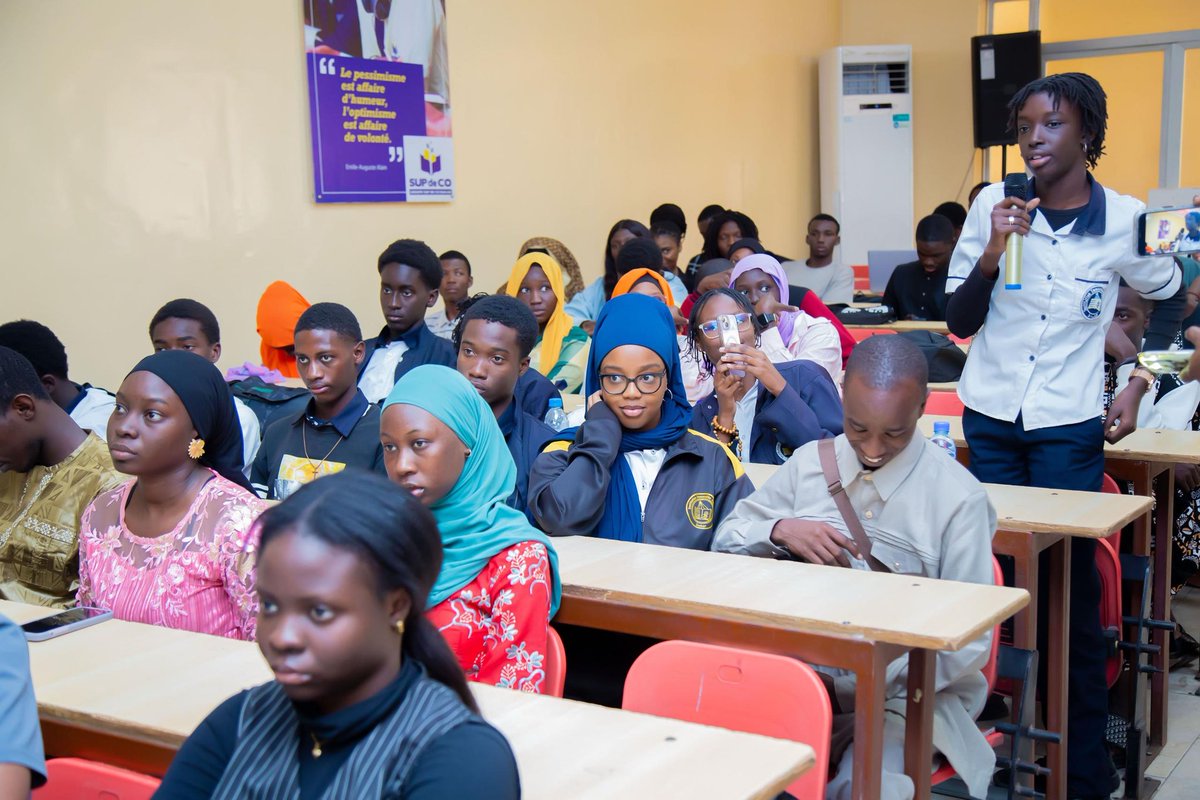 Boubacarcamou's tweet photo. ... Voilà ce qu'on peut retenir de notre séance d'échange et de transmission de vendredi 31 janvier 2025, avec les jeunes d'Afrique à l'école Supdeco.
Merci beaucoup pour ceux qui ont initié cette Conversation de l'Excellence (2/2).
#Tabax #supdeco https://t.co/qghRkmlhGK