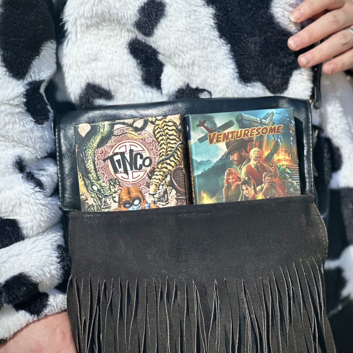 DevirColombia's tweet photo. Mes nuevo, juegos nuevos📷📷 en febrero sumamos oleada de Pockets para que puedas llevar a cada viaje este 2025 📷
#thelie #tinco #Venturesome #juegosdemesa #boardgame #boardgames #devir #devircolombia #pockets #vivejugando https://t.co/SmS0f9uqV1