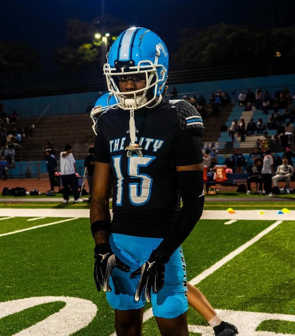 RomeroWestCoast 🎙️🏈🏀 (@romerowestcoast) on Twitter photo Sac States Highest Rated Commit EVER, Dreyden Garner in his Hornet threads‼️
<a href="/DreydenGarner/">Drey “AllDay” Garner</a> + <a href="/CoachSidKrish/">Sid Krishnamurthi</a> = a whole lot of Hornet touchdowns 🔥
#GoGoSacramento 🐝 | <a href="/SacHornetsFB/">Sac State Football</a> Sac States Highest Rated Commit EVER, Dreyden Garner in his Hornet threads‼️
<a href="/DreydenGarner/">Drey “AllDay” Garner</a> + <a href="/CoachSidKrish/">Sid Krishnamurthi</a> = a whole lot of Hornet touchdowns 🔥
#GoGoSacramento 🐝 | <a href="/SacHornetsFB/">Sac State Football</a>