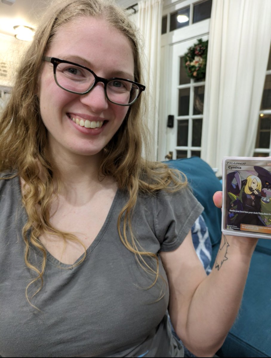 ZmanCuddles tweet media