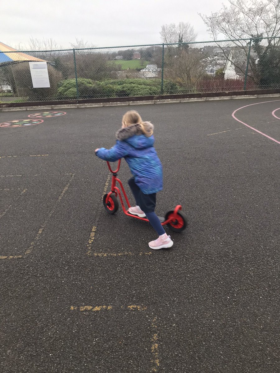 StBreockSchool's tweet photo. Fantastic week learning through play, wheelie active was great for reception,year 1, year 2 @Tesco Wadebridge thanks your support on this project through @tesco stronger starts project #bluetokens #active @YouthSportTrust @AspireAcademies #fun #learnthroughplay https://t.co/IUpt2citGQ