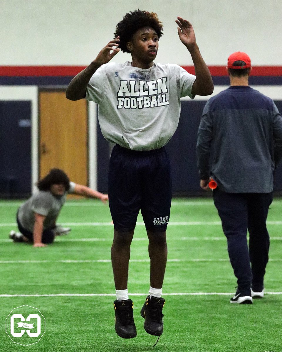 Allen Eagles Football ⭐️⭐️⭐️⭐️⭐️ tweet media