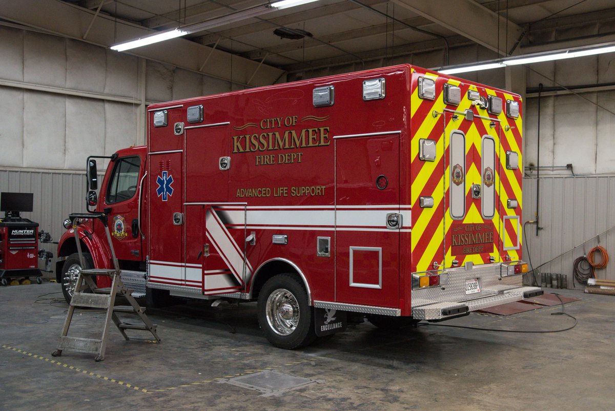 ExcellanceAL's tweet image. Did you know Excellance Inc. not only builds new emergency vehicles but also does remounts? Can you tell which one of these units is a remount? A) Jessamine County B) Kissimmee or C) Orange County? 
#poll #ambulance #ambulances #emergencyvehicles #friday #50years