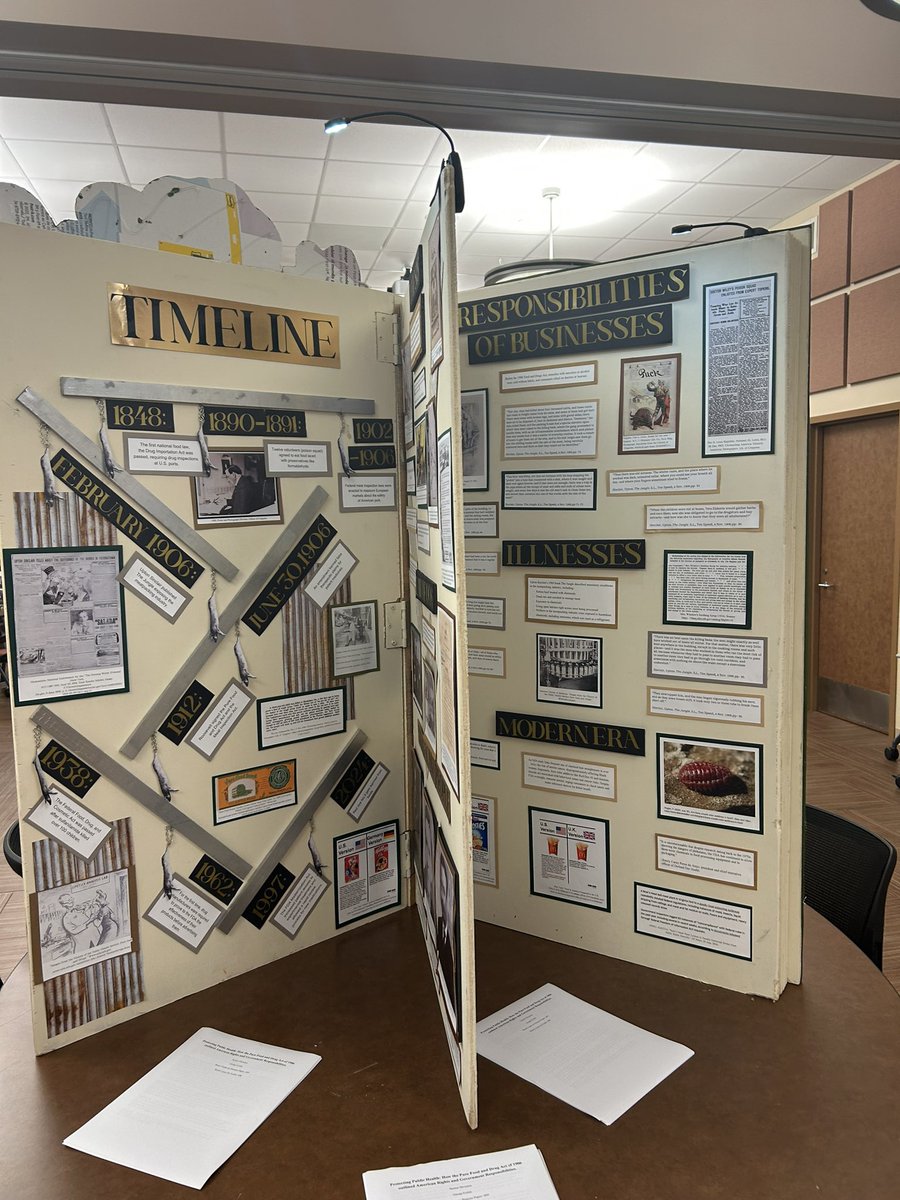 Aldine Regional History Day! We are almost done judging websites, papers, and exhibits. Can’t wait till tonight to see performances and documentaries. Come on out to KEC at 8 PM for the award ceremony..
