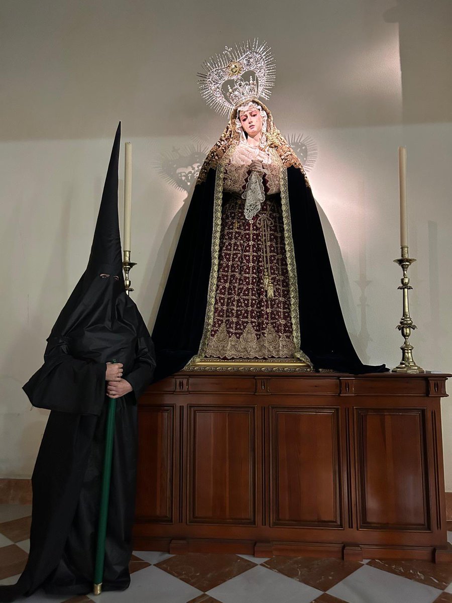 Túnicas de Ruán|

El Grupo Parroquial Nuestra Señora del Sol, estrenará el hábito de penitencia para la Salida Procesional, teniendo lugar el domingo 30 de marzo.

Serán confeccionadas por D. Aquilino Reyes 
#CofradíasMLG #VisperasMLG #SolVictoriano
