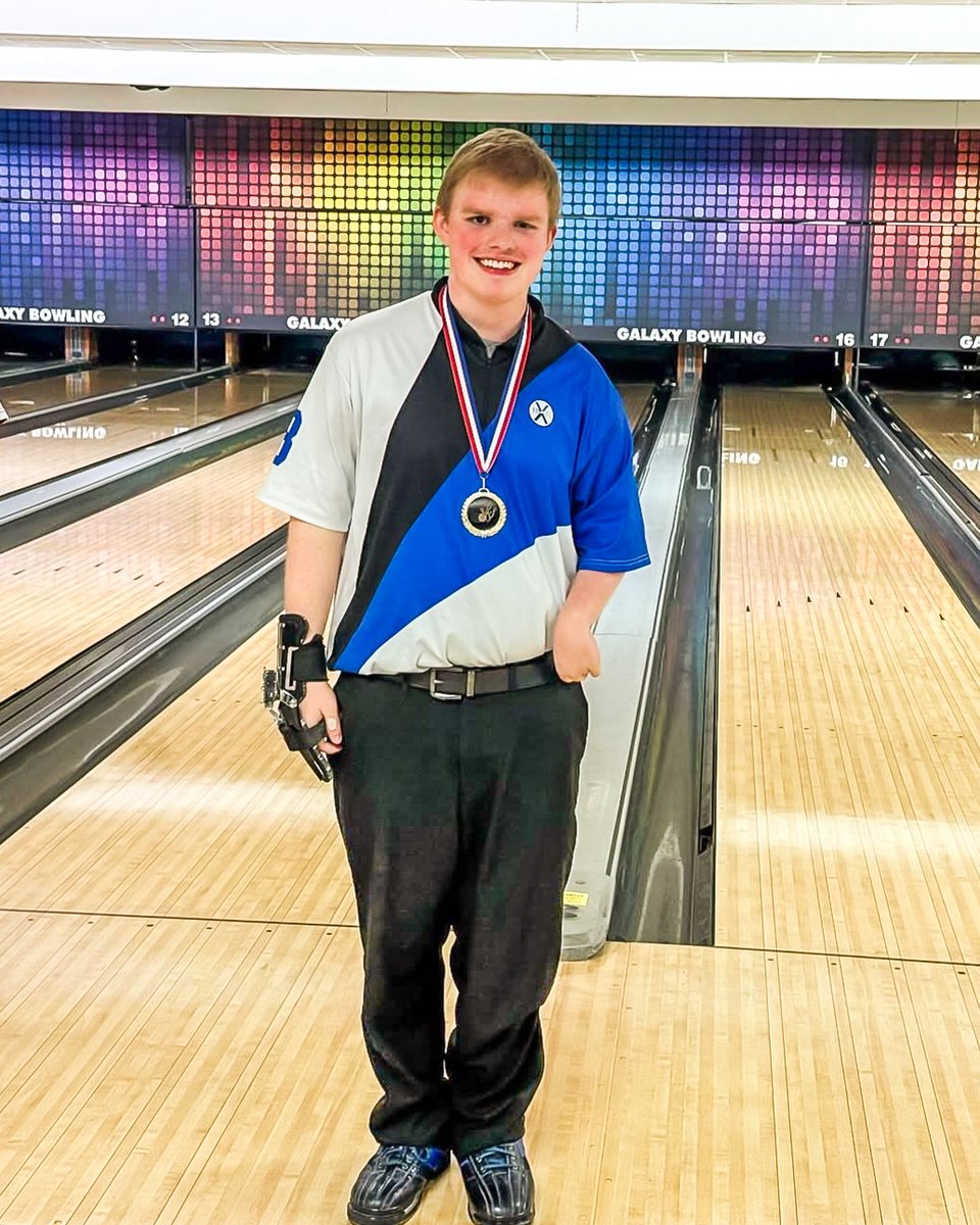 Today, the Rolling Knights wrapped up their final tournament at Galaxy Bowl in Richmond. A special congratulations to Eli for winning the Sportsmanship Award in the Unified Division at the Region 7 Tournament! This honor, voted on by coaches across the region.